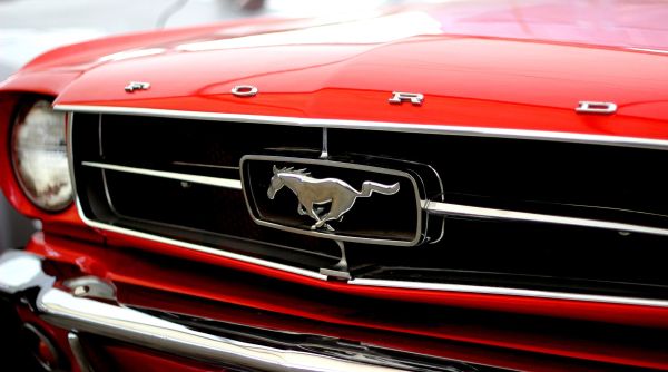Louez une mustang et vivez une expérience inoubliable !